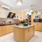 Nyaraló Charmante Vilma In By Interhome